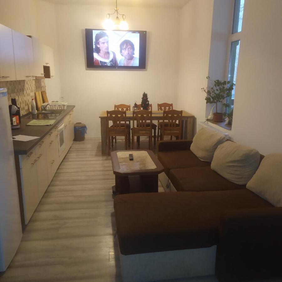 U Zabky Apartment Horni Marsov Bagian luar foto